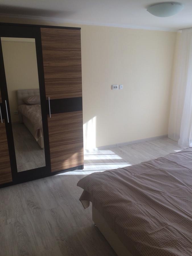 Mega City Apart otel Kiev Dış mekan fotoğraf